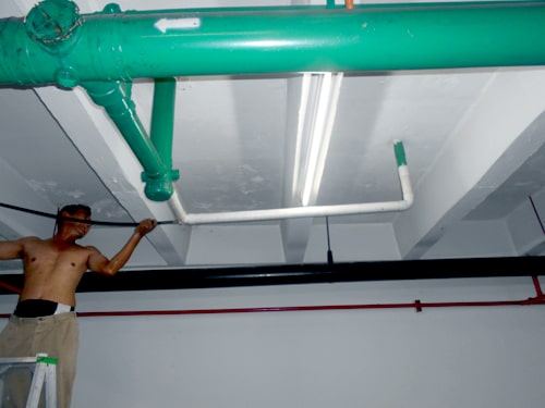 Ceiling pipework installation